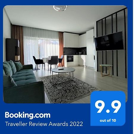 New J&R Apartment Near Girstutis, Free Private Parking & Self Check-In カウナス エクステリア 写真