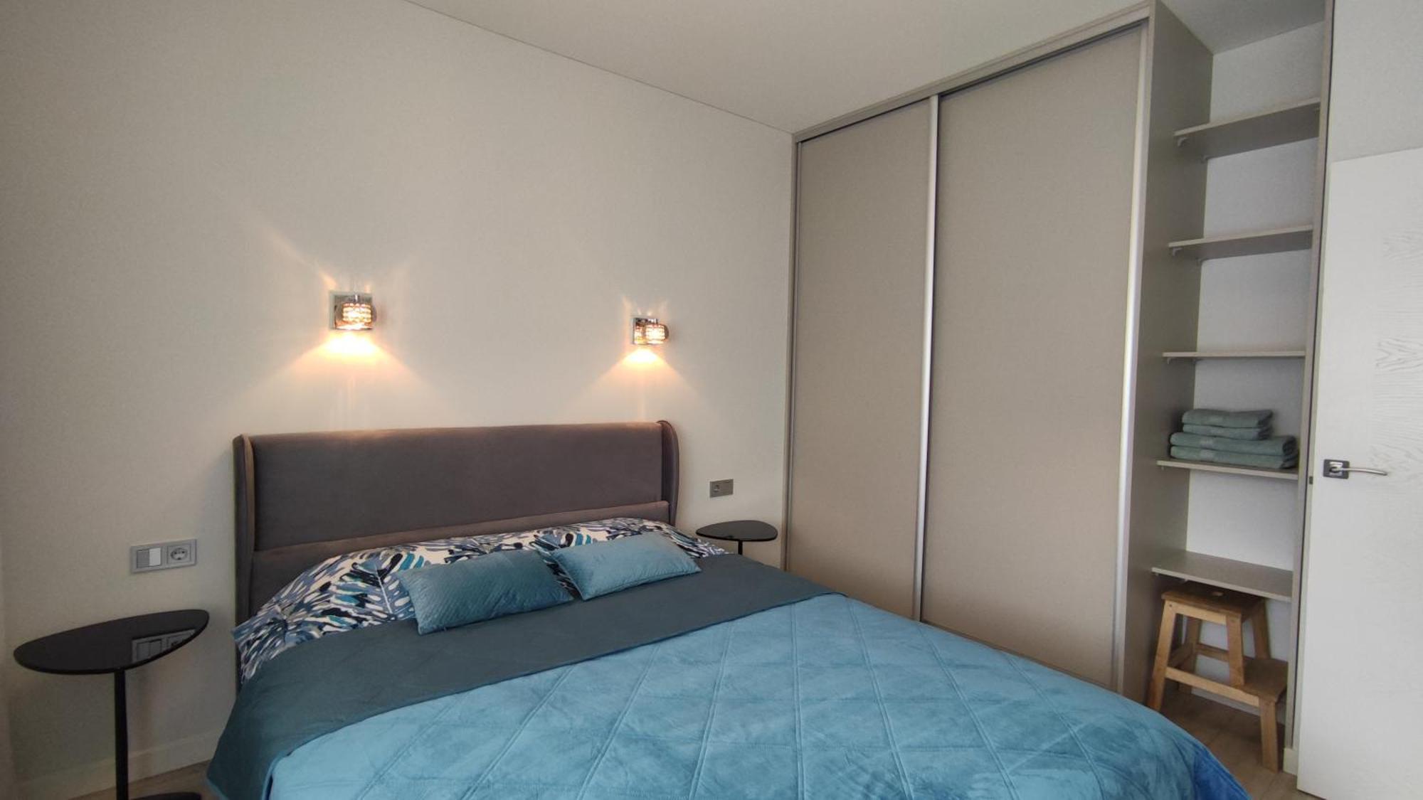New J&R Apartment Near Girstutis, Free Private Parking & Self Check-In カウナス エクステリア 写真